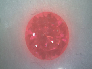 宝石（白色LED）の観察例